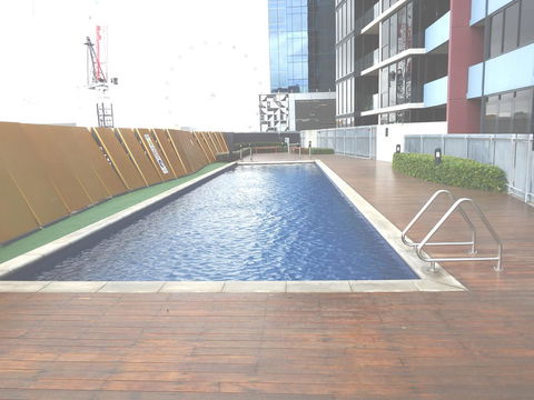 AKOM AT Docklands - Accommodation Gladstone 34