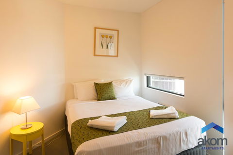 AKOM AT Docklands - Accommodation Gladstone 12