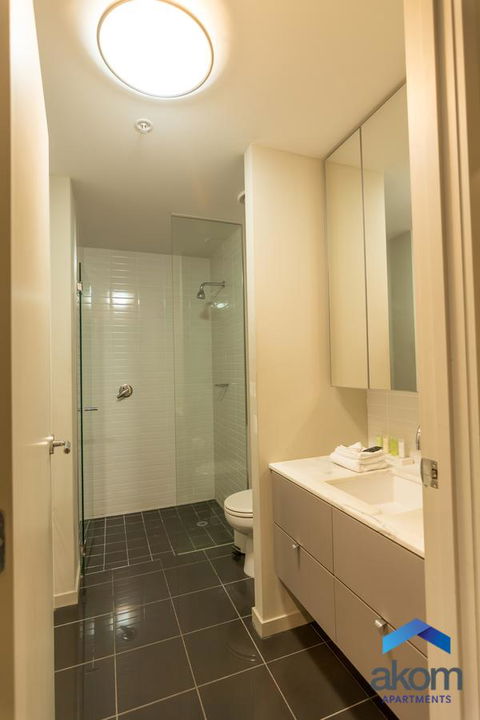 AKOM AT Docklands - Accommodation Gladstone 25