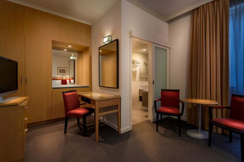 BEST WESTERN PLUS Travel Inn - Accommodation Gladstone 38