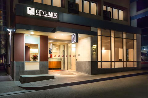 City Limits Hotel Apartments - Accommodation Gladstone 23