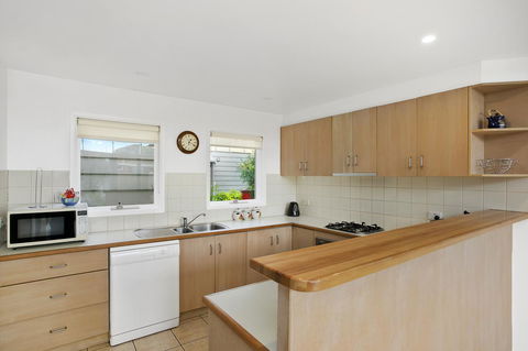Terrace Lofts Apartments - Accommodation Gladstone 13