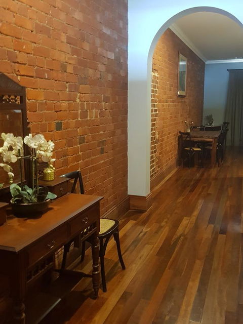 Sublime Spa Apartments - Accommodation Gladstone 16
