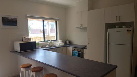 Island Escape - Accommodation Gladstone 3