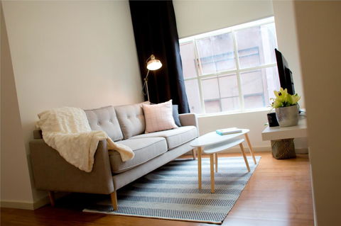 The Town Apartments - Accommodation Gladstone 0