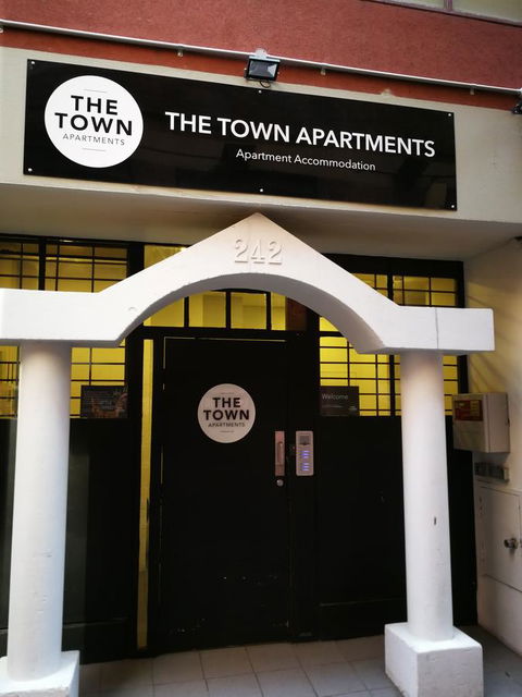 The Town Apartments - Accommodation Gladstone 9