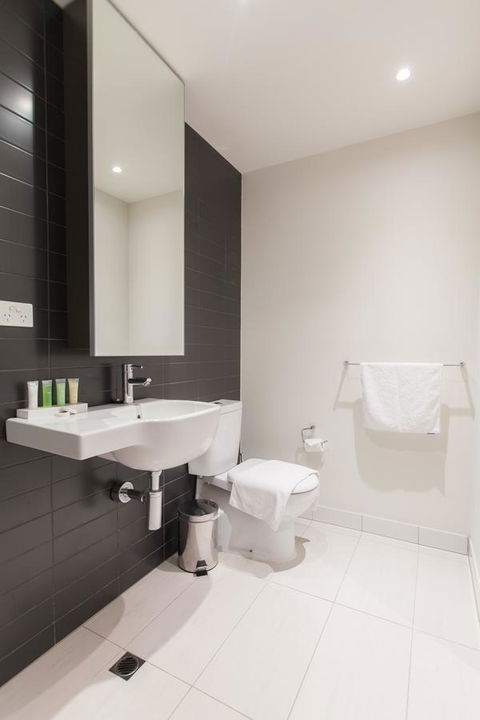 Southern Cross Serviced Apartments - Accommodation Gladstone 11