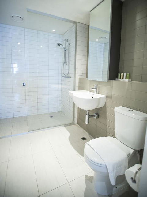 Southern Cross Serviced Apartments - Accommodation Gladstone 21