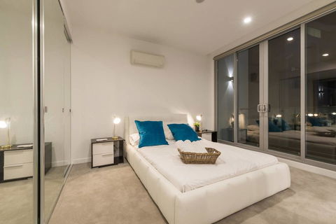 Doncaster Private Collection 2 Bed Townhouse@Pearl - Accommodation Gladstone 6