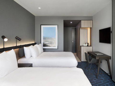 Vibe Hotel Melbourne Docklands - Accommodation Gladstone 23