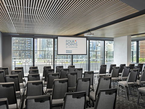 Vibe Hotel Melbourne Docklands - Accommodation Gladstone 30