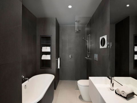 Vibe Hotel Melbourne Docklands - Accommodation Gladstone 22