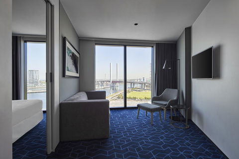 Vibe Hotel Melbourne Docklands - Accommodation Gladstone 2