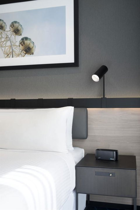 Vibe Hotel Melbourne Docklands - Accommodation Gladstone 7