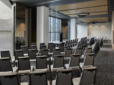 Vibe Hotel Melbourne Docklands - Accommodation Gladstone 33