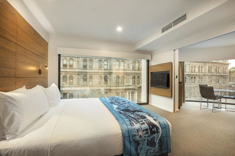Hotel Indigo Melbourne On Flinders, An IHG Hotel - Accommodation Gladstone 11