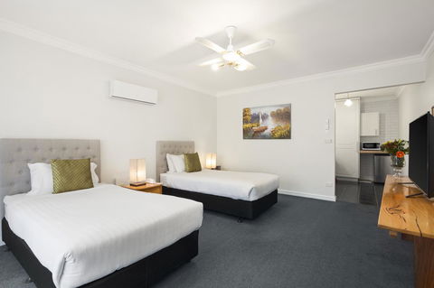 The International Motel Apollo Bay - Accommodation Gladstone 13