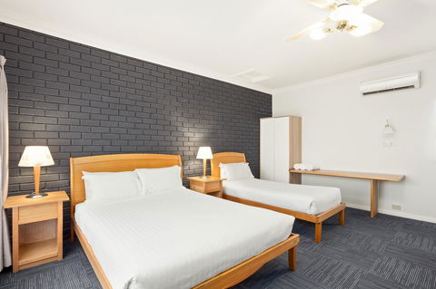 The International Motel Apollo Bay - Accommodation Gladstone 10