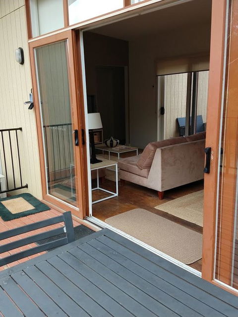 Rural 5 Star Villa\'s With Resort Amenities - Accommodation Gladstone 31