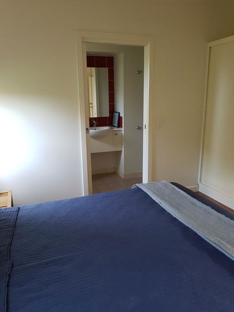 Rural 5 Star Villa\'s With Resort Amenities - Accommodation Gladstone 30