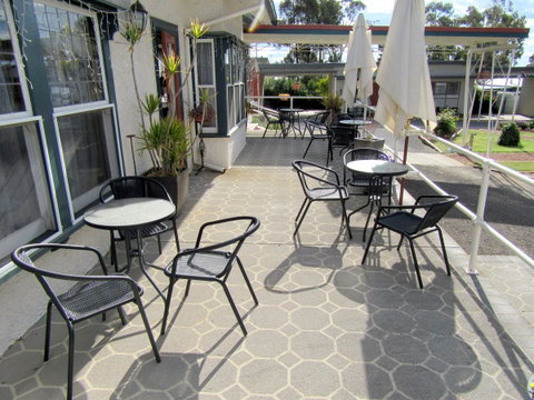 The Highlander Motel - 24HR Check In - Accommodation Gladstone 7