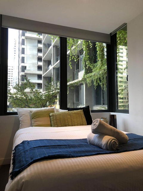 Rose Lane Serviced Apartment - Accommodation Gladstone 8