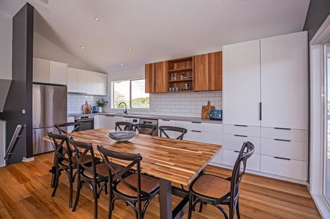 Island Getaway Cape Woolamai - Accommodation Gladstone 5