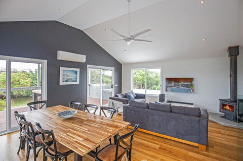 Island Getaway Cape Woolamai - Accommodation Gladstone 1