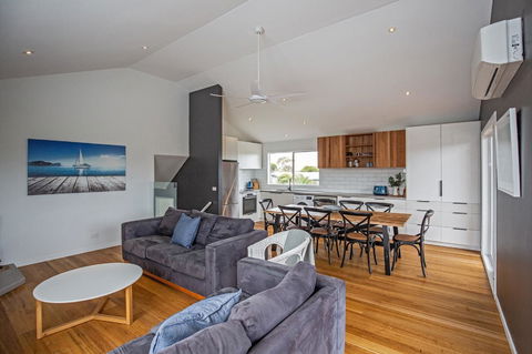 Island Getaway Cape Woolamai - Accommodation Gladstone 7