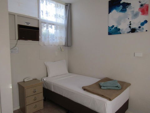 Twin City Motor Inn - Accommodation Gladstone 12