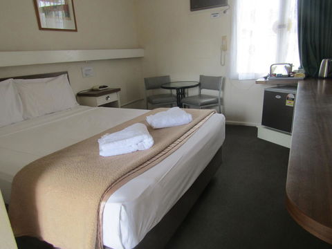 Twin City Motor Inn - Accommodation Gladstone 33