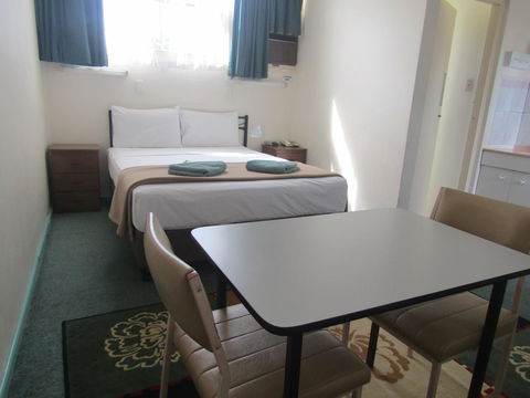 Twin City Motor Inn - Accommodation Gladstone 16