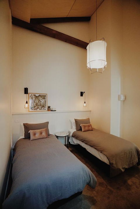 THE WAREHOUSE APARTMENTS - Accommodation Gladstone 13
