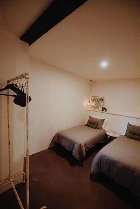 THE WAREHOUSE APARTMENTS - Accommodation Gladstone 9