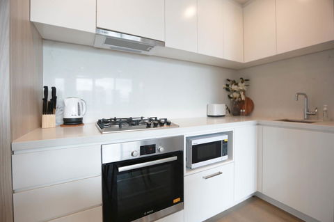 Box Hill 2 Bedroom Apt (La Maison) 02 - Accommodation Gladstone 6