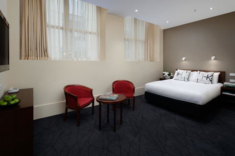 The Victoria Hotel - Accommodation Gladstone 23