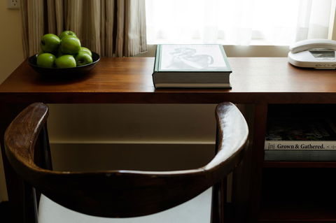 The Victoria Hotel - Accommodation Gladstone 28