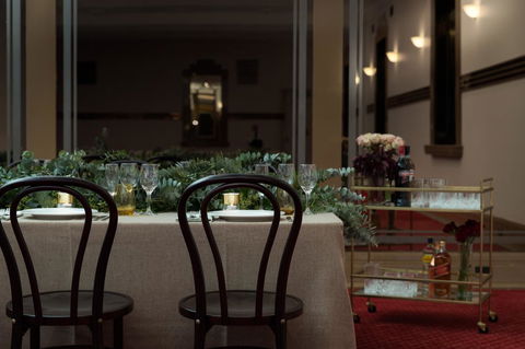 The Victoria Hotel - Accommodation Gladstone 13