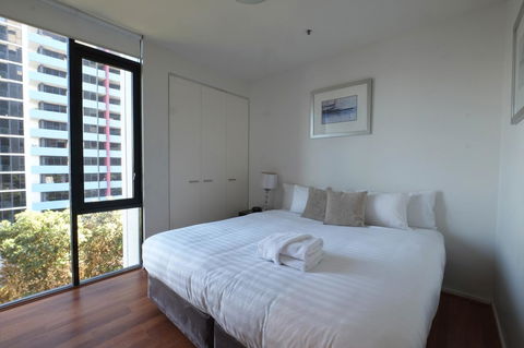 ACD Apartments - Accommodation Gladstone 7