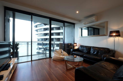 ACD Apartments - Accommodation Gladstone 36