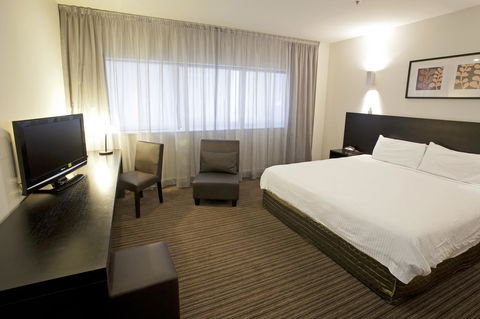 Causeway 353 Hotel - Accommodation Gladstone 23