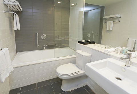 Causeway 353 Hotel - Accommodation Gladstone 28