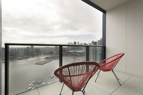 Melbourne Private Apartments - Collins Wharf Waterfront, Docklands - Accommodation Gladstone 30