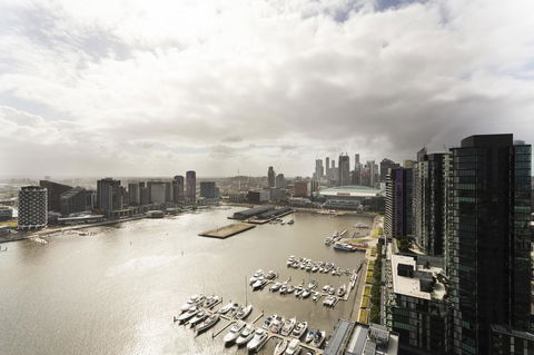 Melbourne Private Apartments - Collins Wharf Waterfront, Docklands - Accommodation Gladstone 24