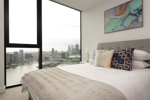 Melbourne Private Apartments - Collins Wharf Waterfront, Docklands - Accommodation Gladstone 23