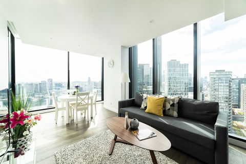 Melbourne Private Apartments - Collins Wharf Waterfront, Docklands - Accommodation Gladstone 35