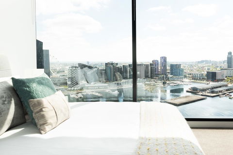 Melbourne Private Apartments - Collins Wharf Waterfront, Docklands - Accommodation Gladstone 21