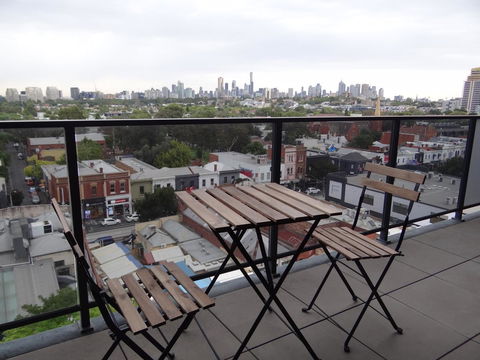 Amazing Accommodations : South Yarra - Accommodation Gladstone 11