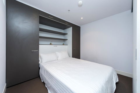 Amazing Accommodations : South Yarra - Accommodation Gladstone 40