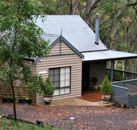 Tangenong Cottages - Accommodation Gladstone